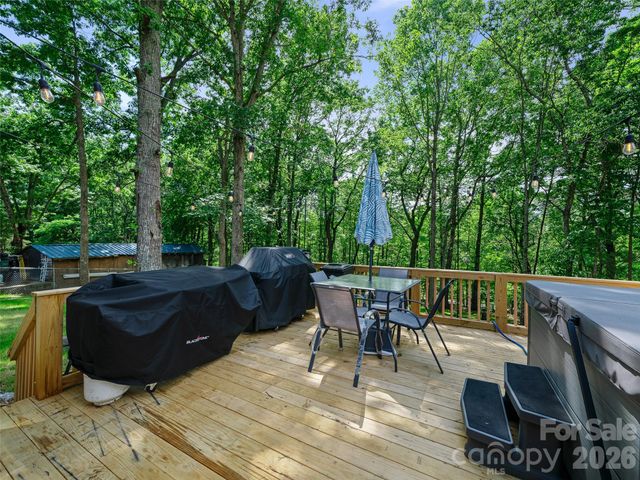 151 Mourning Dove Drive, Marion, NC 28752