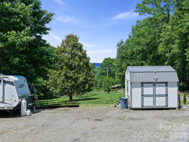 151 Mourning Dove Drive, Marion, NC 28752