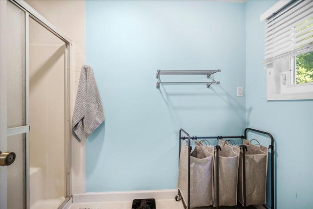 555 Barkley Street, Elloree, SC 29047