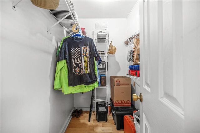 555 Barkley Street, Elloree, SC 29047