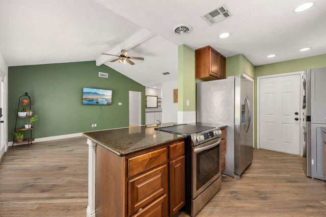 5934 Willowbend Boulevard, Houston, TX 77096
