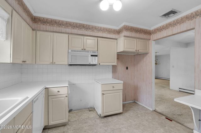 797 Jamaica Boulevard, Toms River, NJ 08757