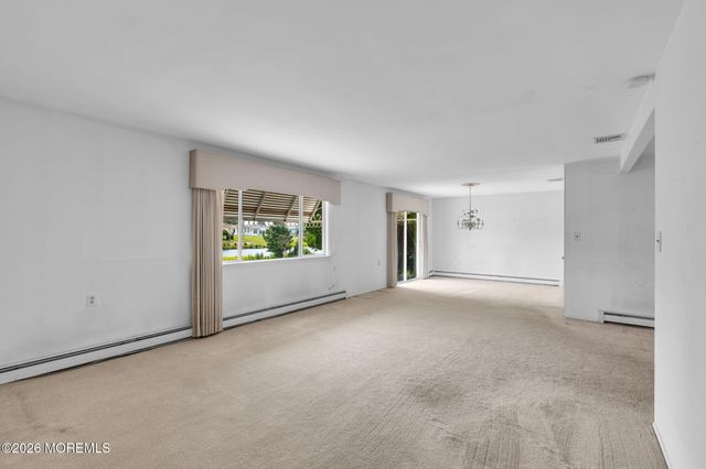 797 Jamaica Boulevard, Toms River, NJ 08757