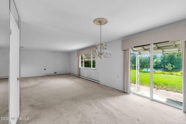 797 Jamaica Boulevard, Toms River, NJ 08757