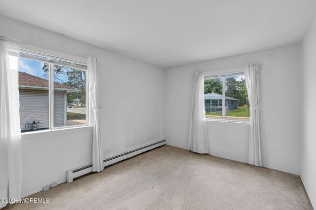 797 Jamaica Boulevard, Toms River, NJ 08757