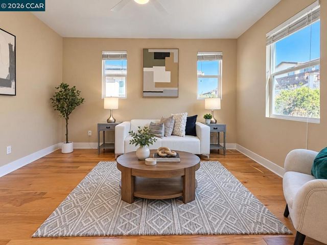 1096 Gardenia Loop, Hercules, CA 94547