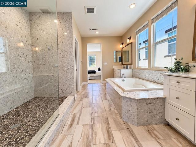 1096 Gardenia Loop, Hercules, CA 94547