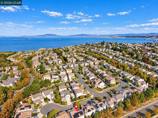 1096 Gardenia Loop, Hercules, CA 94547
