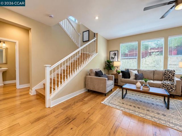 1096 Gardenia Loop, Hercules, CA 94547