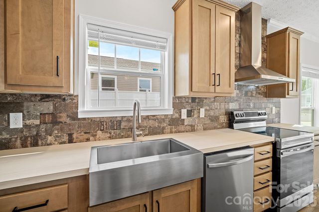 133 Bellamy Road, Asheville, NC 28806