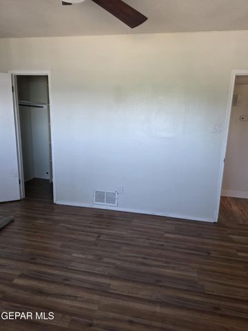 6700 Escondido Drive e7, El Paso, TX 79912