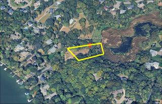 460 Indian Hill Road, Chanhassen, MN 55317