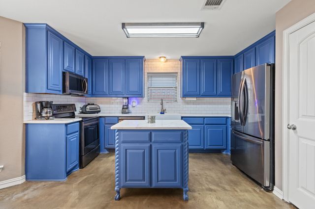 1510 White Willow Lane, Arlington, TX 76002