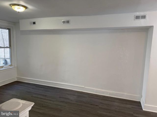 2831 N GARNET ST, Philadelphia, PA 19132