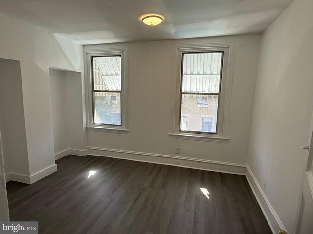 2831 N GARNET ST, Philadelphia, PA 19132