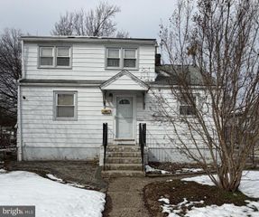 62 WARREN AVE, Bellmawr, NJ 08031