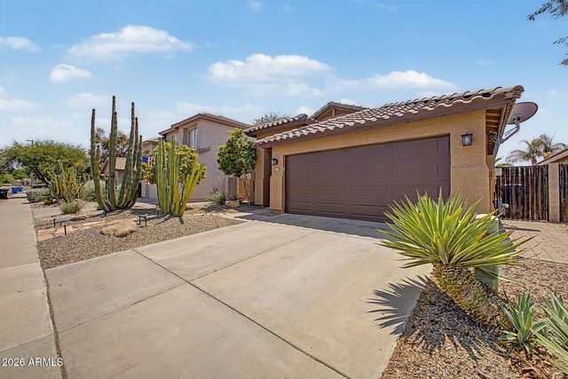 4327 E Tether Trail, Phoenix, AZ 85050