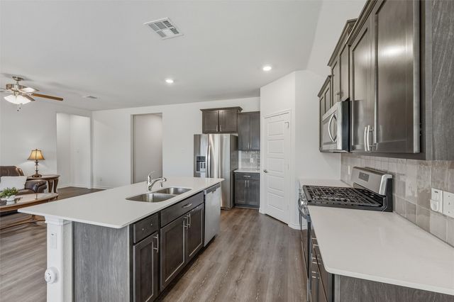 809 Egret Street, Princeton, TX 75407