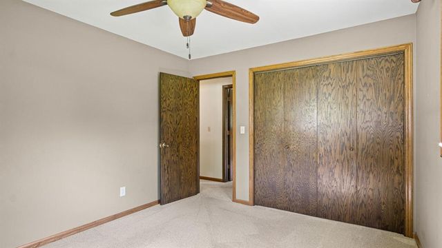 1811 Grandview Drive, Eau Claire, WI 54703