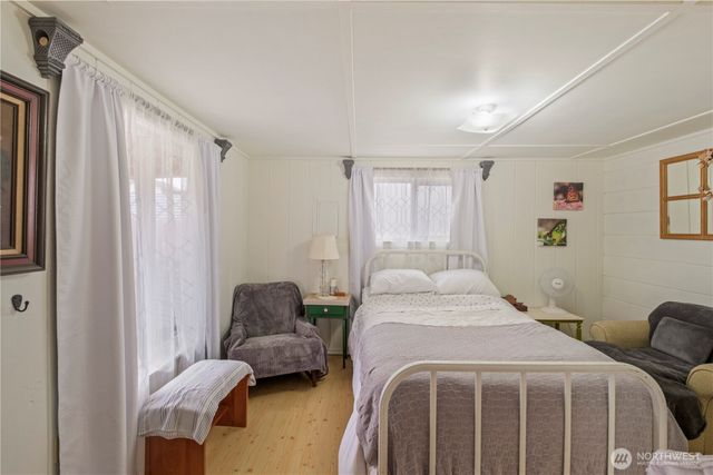 4 Memory Lane, Ocean Shores, WA 98569