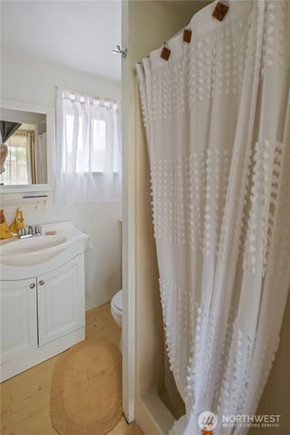 4 Memory Lane, Ocean Shores, WA 98569