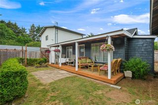 4 Memory Lane, Ocean Shores, WA 98569