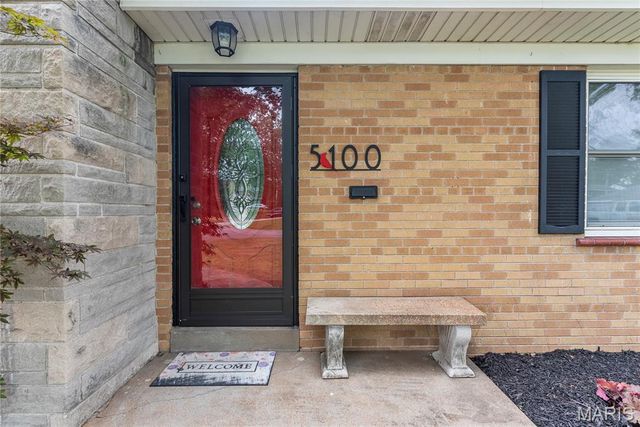 5100 Kingwood Drive, St Louis, MO 63123