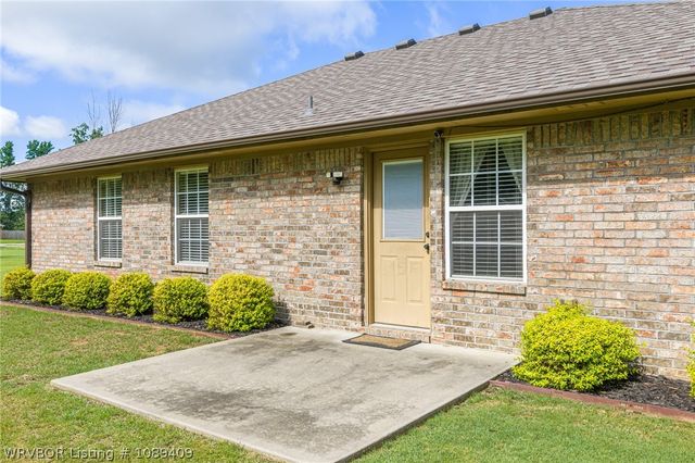 1724 Riley Circle, Alma, AR 72921