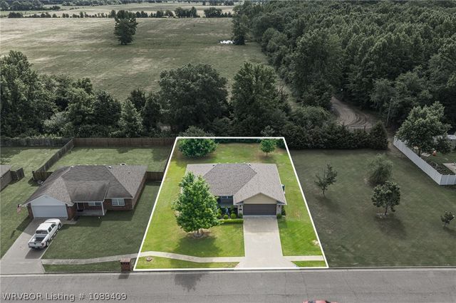 1724 Riley Circle, Alma, AR 72921