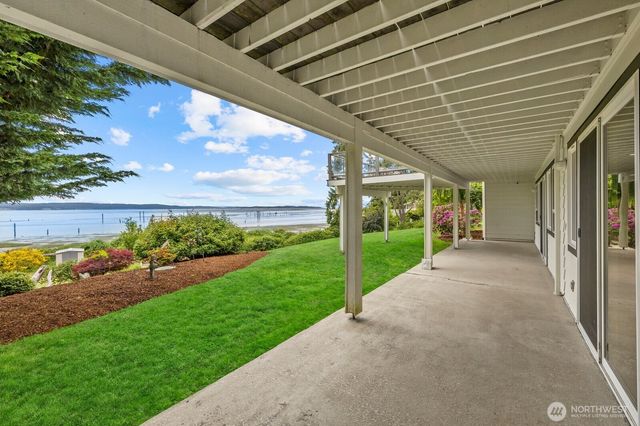 19810 Soundview Drive NW, Stanwood, WA 98292