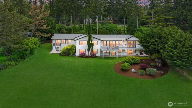 19810 Soundview Drive NW, Stanwood, WA 98292