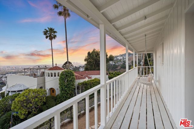 7965 Fareholm Drive, Los Angeles, CA 90046