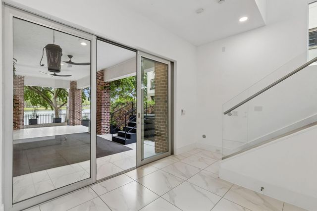 1444 Lake Pointe Parkway, Sugar Land, TX 77478