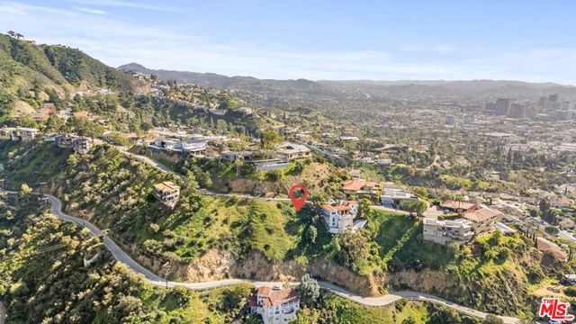511 Nolan Avenue, Glendale, CA 91202