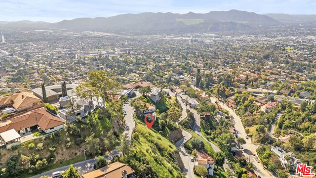 511 Nolan Avenue, Glendale, CA 91202