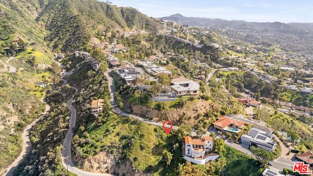 511 Nolan Avenue, Glendale, CA 91202