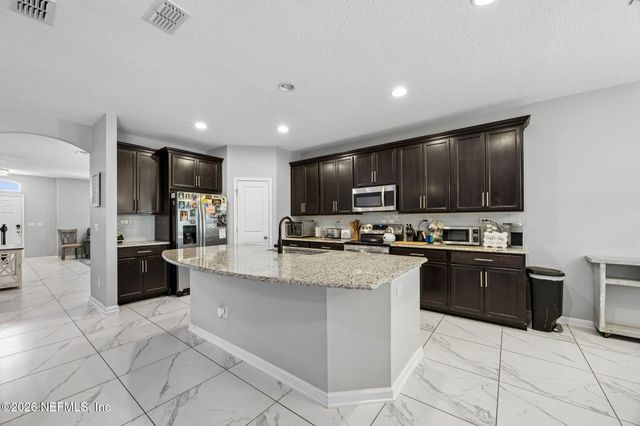 2036 ARDEN FOREST Place, Fleming Island, FL 32003