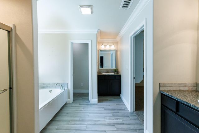 13801 Uvalde Avenue, Lubbock, TX 79423