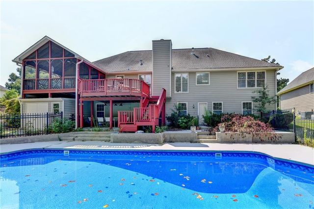 1975 Wynfield Point Drive, Buford, GA 30519