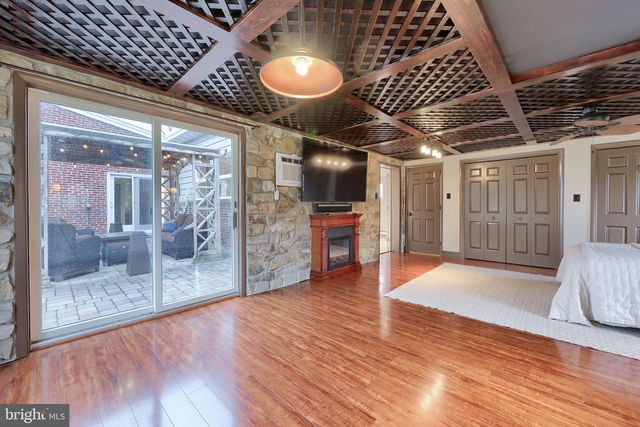 1863 HARRINGTON DR, Lancaster, PA 17601