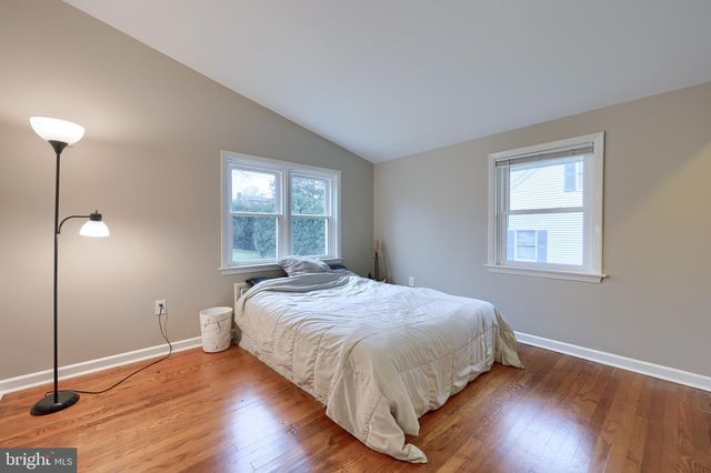 1863 HARRINGTON DR, Lancaster, PA 17601