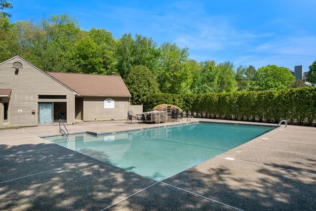 770 Salisbury St J558, Worcester, MA 01609