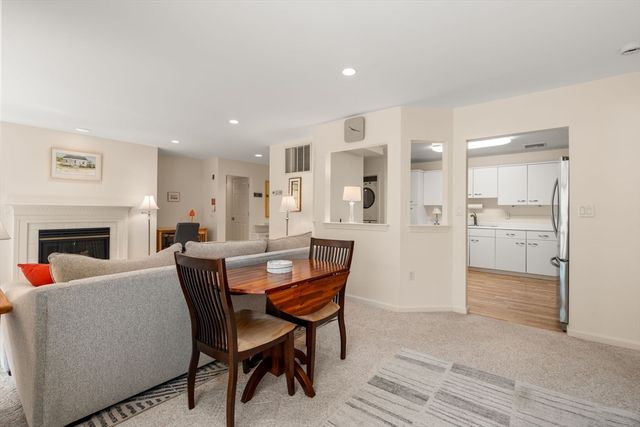770 Salisbury St J558, Worcester, MA 01609