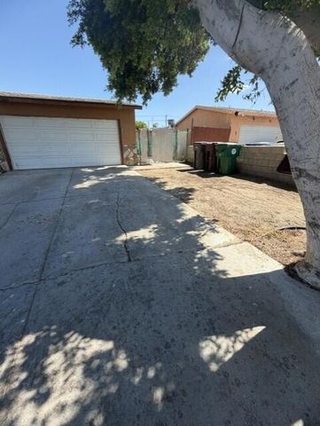 82301 Olivera Way, Indio, CA 92201