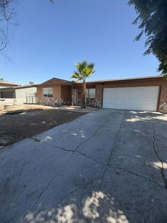 82301 Olivera Way, Indio, CA 92201