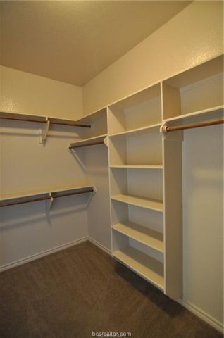 3318 Keefer Loop, College Station, TX 77845