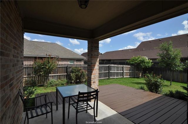 3318 Keefer Loop, College Station, TX 77845