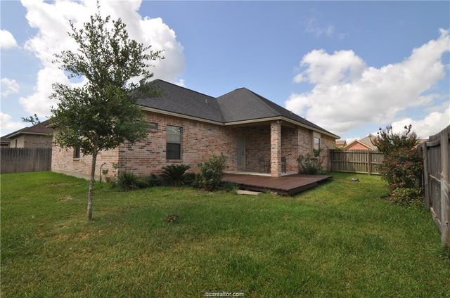 3318 Keefer Loop, College Station, TX 77845
