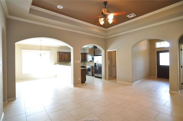 3318 Keefer Loop, College Station, TX 77845