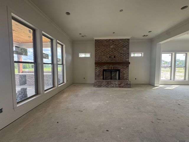 26352 Somerset Hills Ct, Denham Springs, LA 70726